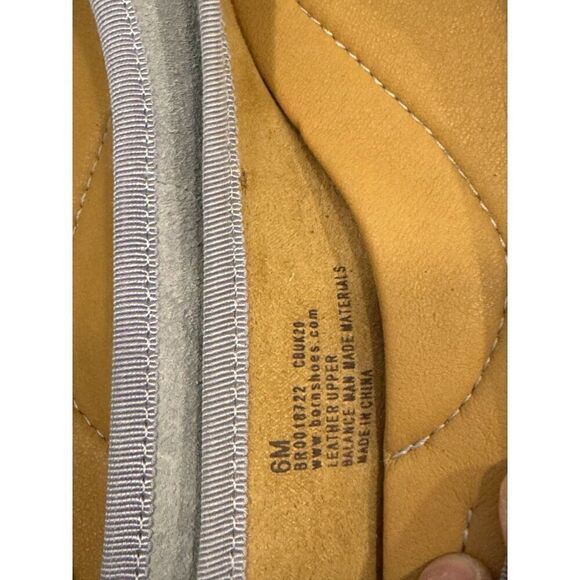 Born Suede Leather Grey Ballet Flats Size 6 EUC w/ Bow Classy and Comfortable - Picture 7 of 8